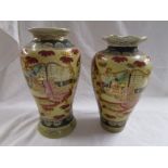 Pair of Japanese vases - H: 26cm