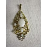 Opal stone set pendant