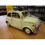 Tin Fiat 500 - L: 30cm H: 16cm