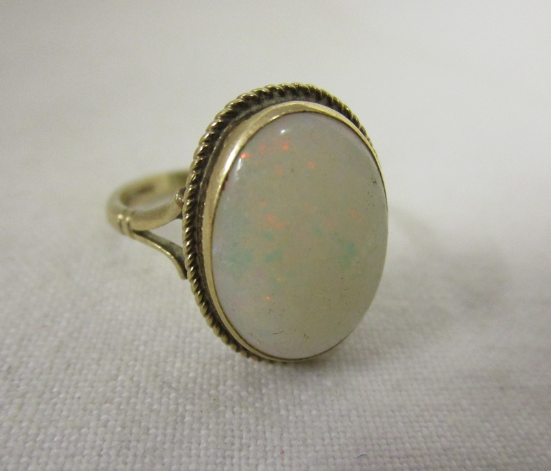 Gold opal ring