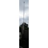 Good quality 20' sectional aluminium flag pole with fittings & bag
