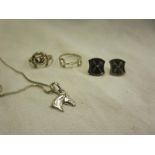 Collection of equestrian themed jewellery