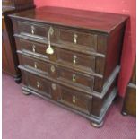 18thC oak chest of 4 drawers - W: 102cm D: 56cm H: 95.5cm