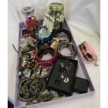 Collection of costume jewellery to include bangles