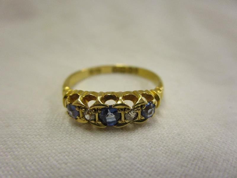18ct gold antique diamond and sapphire ring