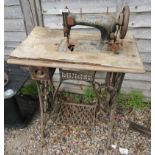 Singer sewing machine on base - A/F