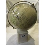 Globe on base - H: 34cm