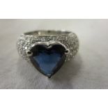 Unusual heavy 18ct white gold sapphire & diamond ring