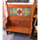 Settle with stained glass screen - H: 165cm W: 134cm D: 55cm