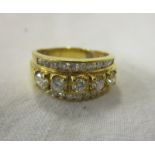 Fine 18ct diamond set ring