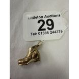 Gold boot charm - Approx 1.6g