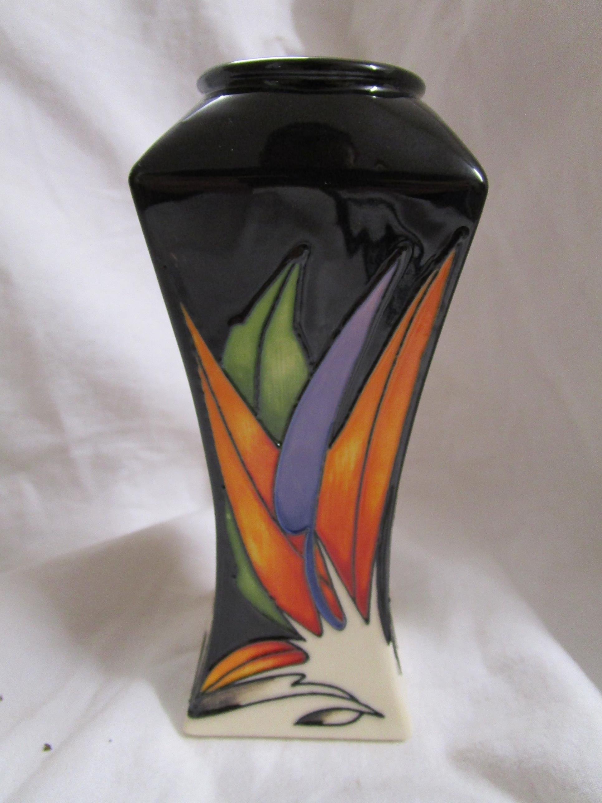 Small Moorcroft vase - Paradise Found by Vicky Lovatt - H: 16cm - Image 3 of 6