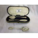 Cased silver cutlery