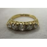 Fine antique 18ct gold 5 stone diamond ring - Good stones