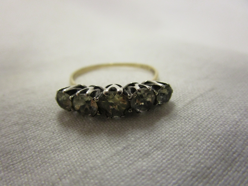 Gold 5 stone ring
