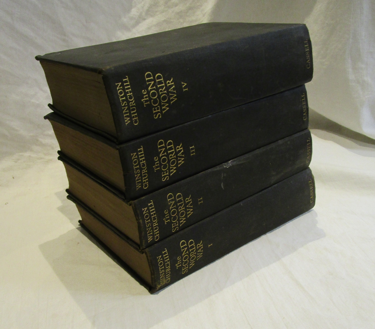 Books - Winston Churchill - The Second World War - Volumes 1 to 4