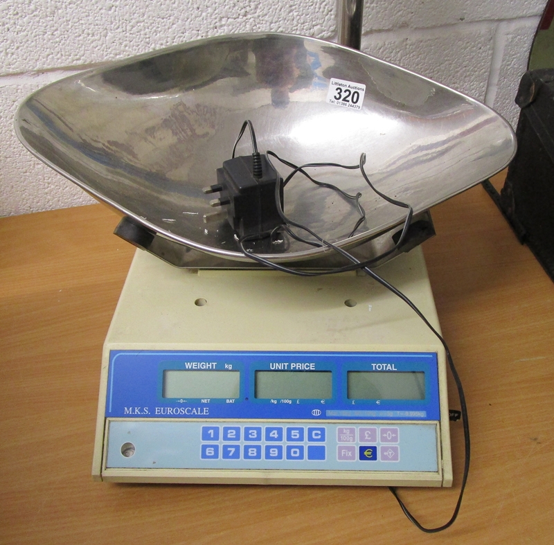 Grocers scales