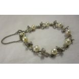 Vintage silver pearl set ivy bracelet