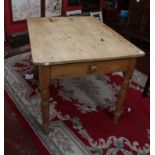 Rustic pine kitchen table with drawer - L: 105cm W: 82cm H: 77cm