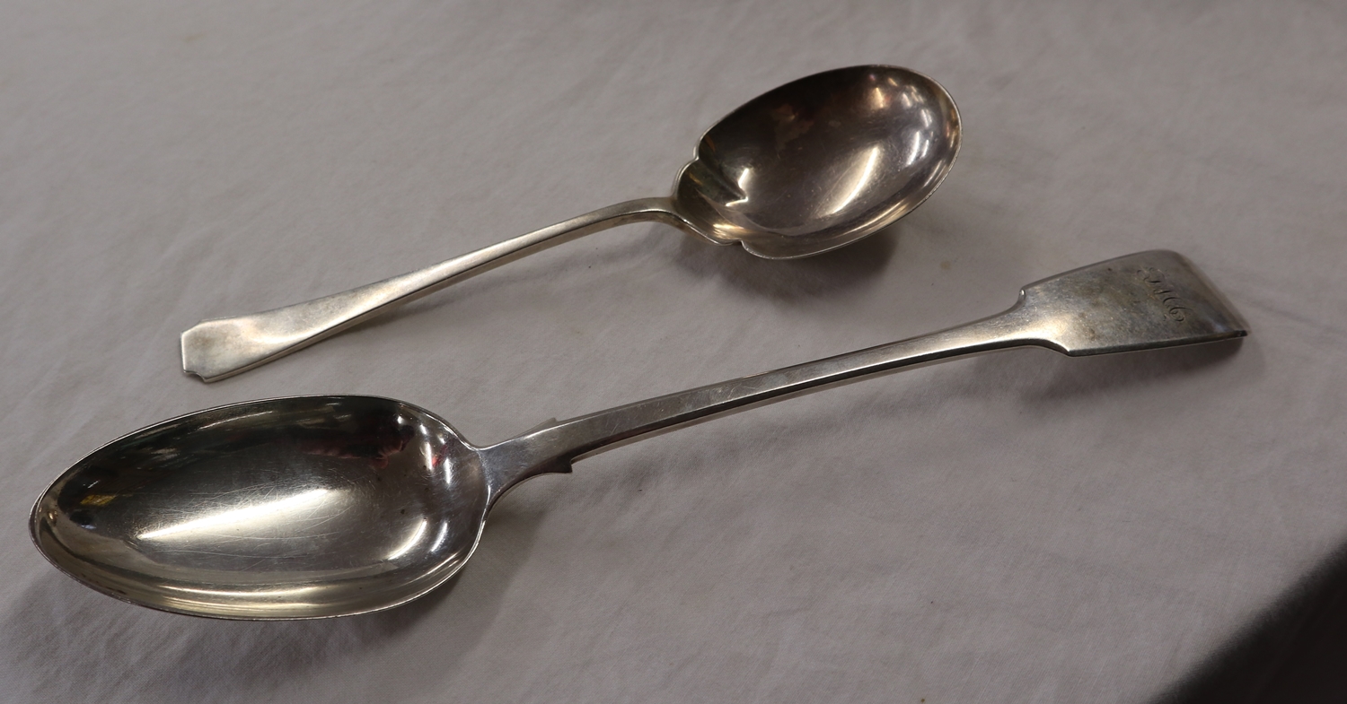 2 heavy silver serving spoons - Approx 244g