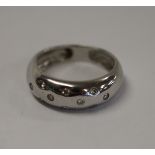 18ct white gold diamond set ring