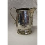 Hallmarked silver jug - Weight approx: 405g