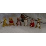 Beswick Winnie the Pooh figures and a Beswick bird