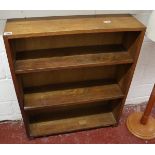 Small oak bookcase - W=77cm H=81cm D=22cm