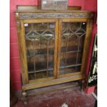 Oak display cabinet - W=111cm H=144cm D=34cm