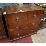 Victorian mahogany chest of 2 over 2 drawers - Approx H: 86cm x W: 92cm x D: 48cm