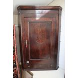 Georgian inlaid corner cupboard with key