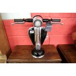 Scooter table lamp