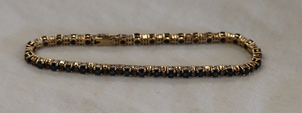 Gold sapphire & diamond bracelet