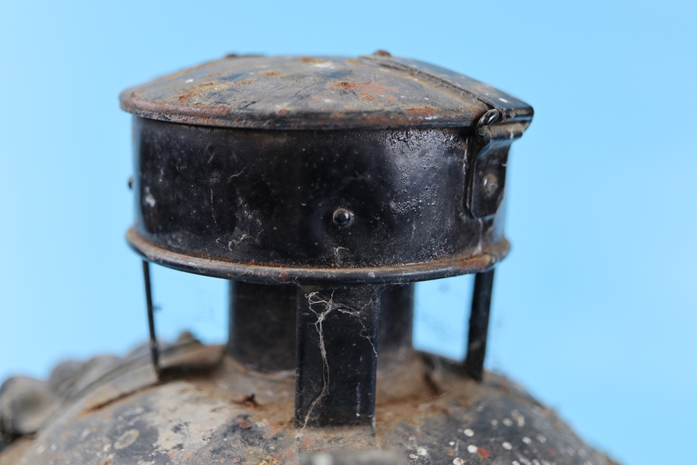 Railway lantern - Approx H: 34.5cm - Image 4 of 7