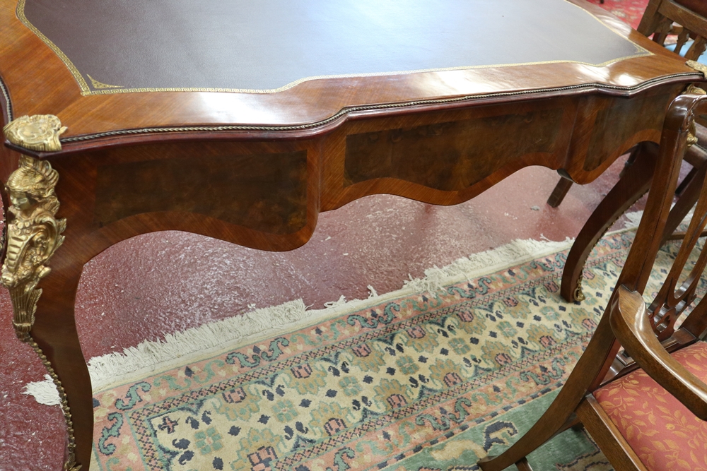 French Kingwood & ormolu mounted writing table - Approx L: 159cm x W: 80cm x H: 82cm - Image 13 of 15