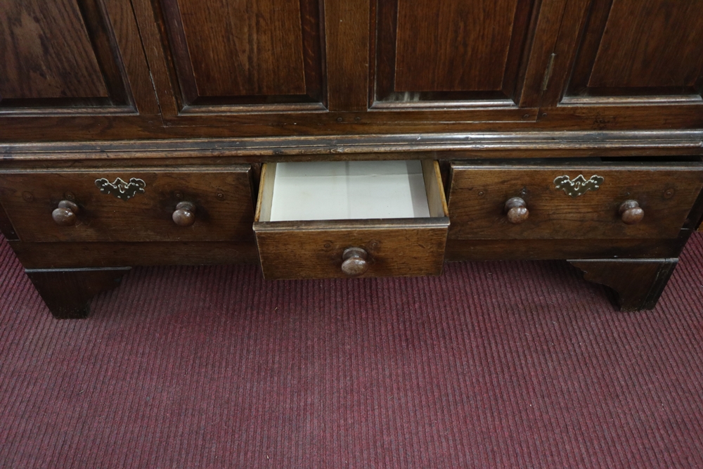 Early oak mule chest - Approx W: 143cm x D: 50cm x H: 112cm - Image 6 of 6