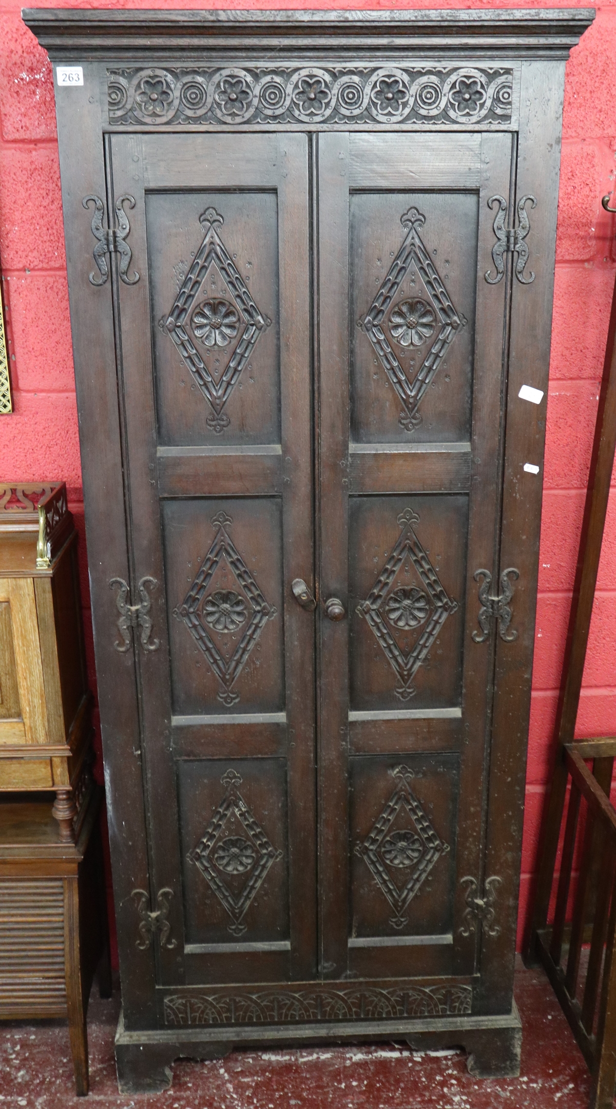 Carved oak hall cupboard - Approx W: 84.5cm x D: 36cm x H: 198cm