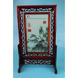 Oriental table screen - Approx H: 59cm