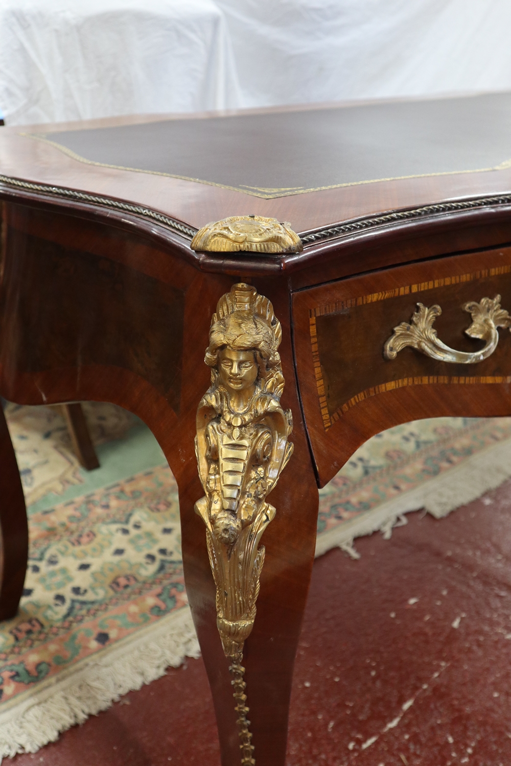 French Kingwood & ormolu mounted writing table - Approx L: 159cm x W: 80cm x H: 82cm - Image 2 of 15