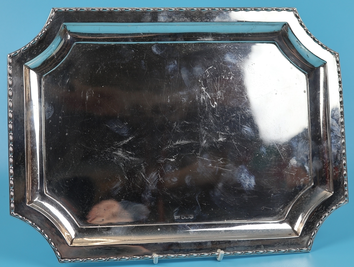 Small hallmarked silver tray - Approx weight: 553g