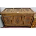 Small oak coffer