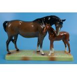 Beswick horse & foal HN1811