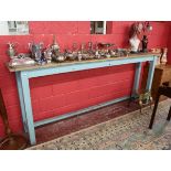 Rustic work bench - Approx W: 267cm D: 45cm H: 105cm