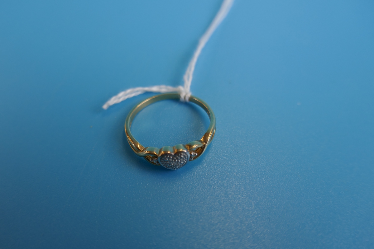 Gold diamond set heart ring - Image 2 of 2