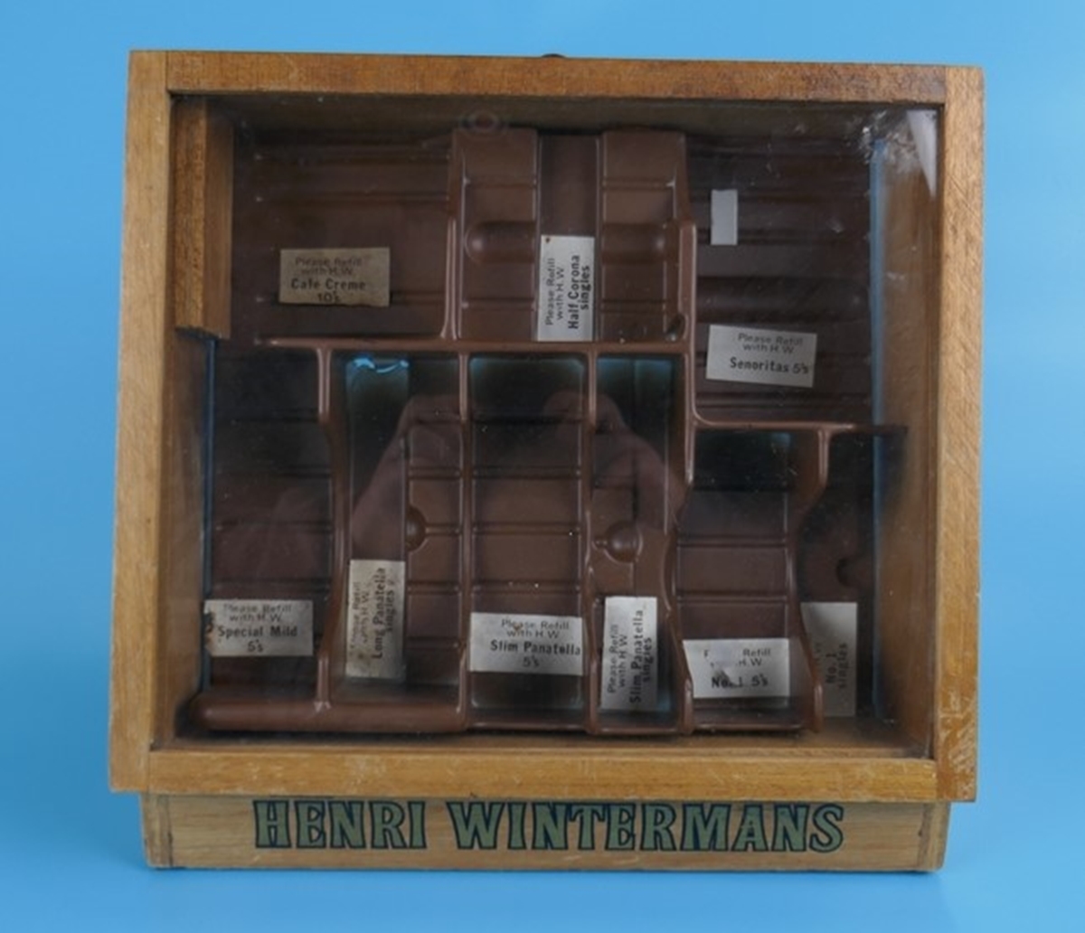 Henry Wintermans display case