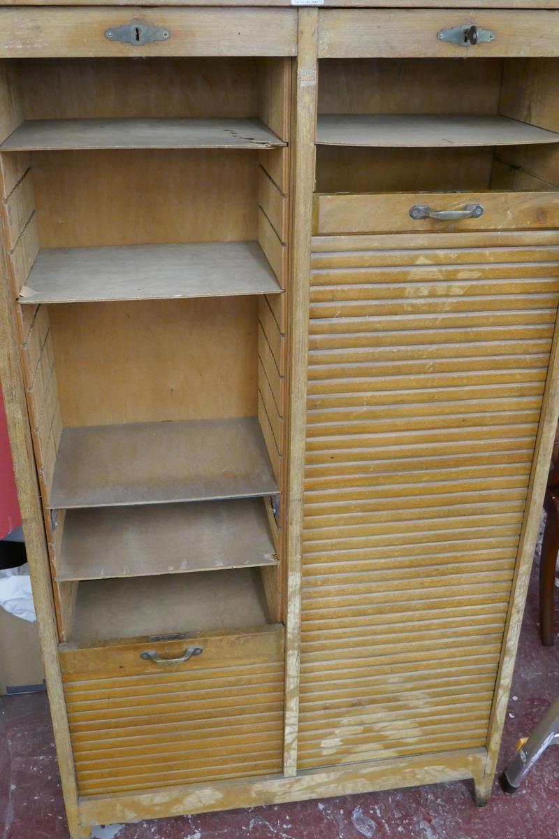 Tambour fronted bookcase - Approx W: 86cm D: 37cm H: 149cm - Image 3 of 4