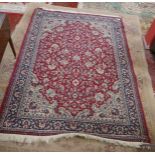 Patterned rug - Approx 158cm x 216cm