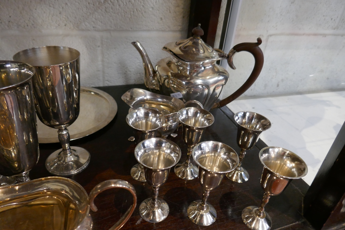 Shelf of silver plate - Image 2 of 5