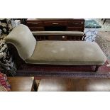 Chaise longue