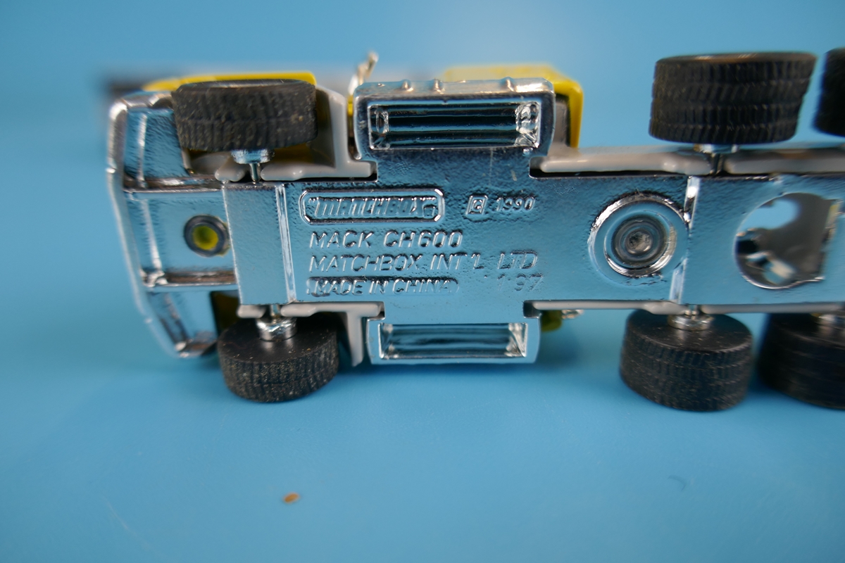 3 diecast lorries - Image 12 of 21